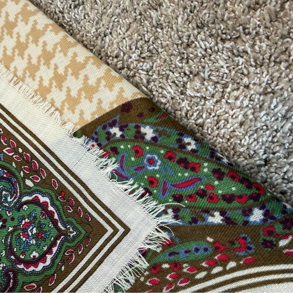 YSL Vintage Houndstooth Paisley Square Scarf Tan Cream Brown Green Red FLAWS - Picture 10 of 12